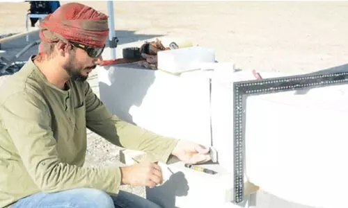 അ​ന്താ​രാ​ഷ്ട്ര ശി​ൽ​പ ക്യാ​മ്പി​ന്​ മു​​​ദൈ​ബി​യി​ൽ തു​ട​ക്കം