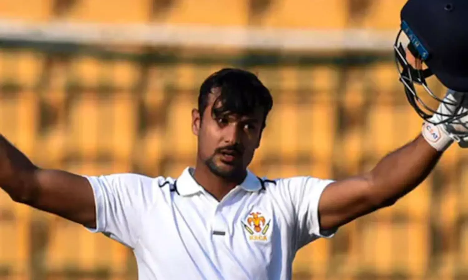 രഞ്ജി ട്രോഫി: മായങ്കിന്​ ഇരട്ട സെഞ്ച്വറി; കേ​ര​ള​ത്തി​നെ​തി​രെ കർണാടകക്ക്​ ലീഡ്