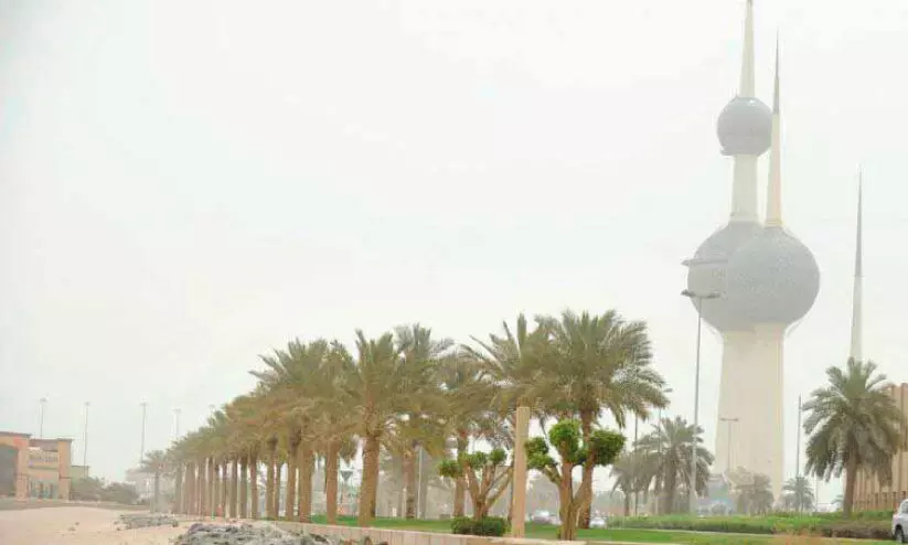 മഴക്കു പിറകെ മഞ്ഞ്, തണുപ്പ്...; കുവൈത്തിൽ നാളെ മുതൽ കനത്ത മൂടൽമഞ്ഞിന് സാധ്യത മഴക്കു പിറകെ മഞ്ഞ്, തണുപ്പ്...; കുവൈത്തിൽ നാളെ മുതൽ കനത്ത മൂടൽമഞ്ഞിന് സാധ്യത