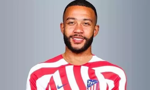 മെംഫിസ് ഡീപെയെ കൈമാറി ബാഴ്സ; താരം ഇനി അറ്റ്ലറ്റികോ ജഴ്സിയിൽ