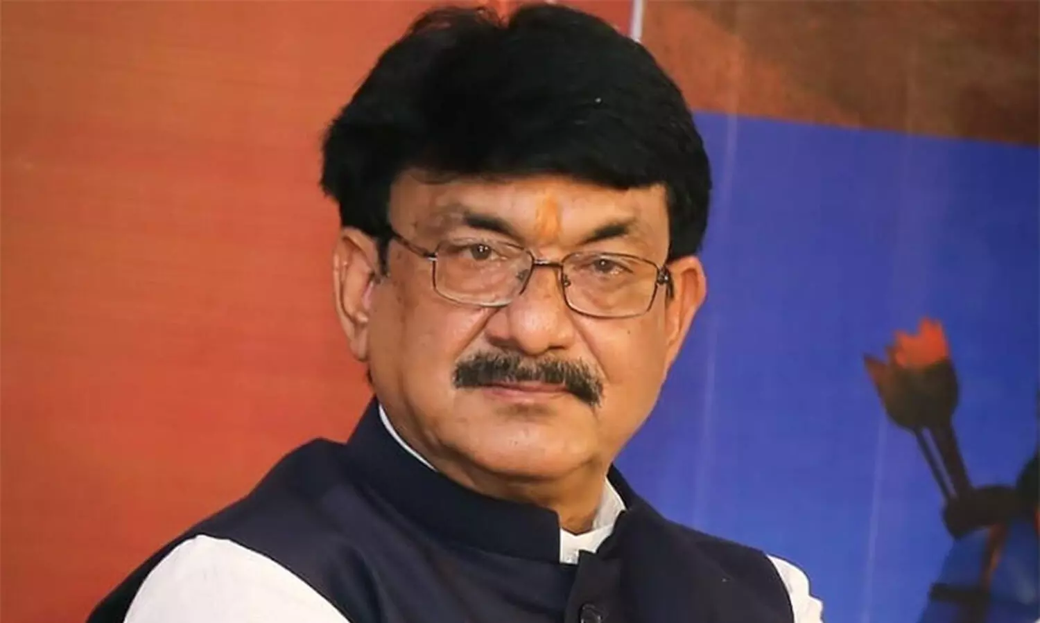 ‘കോൺഗ്രസുകാരേ ഉടൻ ബി.ജെ.പിയിൽ ചേർന്നോളൂ, അല്ലെങ്കിൽ  മാമായുടെ ബുൾഡോസർ റെഡിയാണ്’ -ബി.ജെ.പി മന്ത്രിയുടെ ഭീഷണിപ്രസംഗം വിവാദത്തിൽ