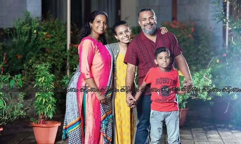 raj kalesh and family