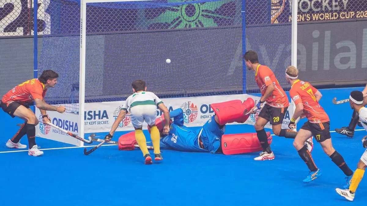 ലോകകപ്പ് ഹോക്കി: ആസ്ട്രേലിയ ക്വാർട്ടറിൽ ലോകകപ്പ് ഹോക്കി: ആസ്ട്രേലിയ ക്വാർട്ടറിൽ