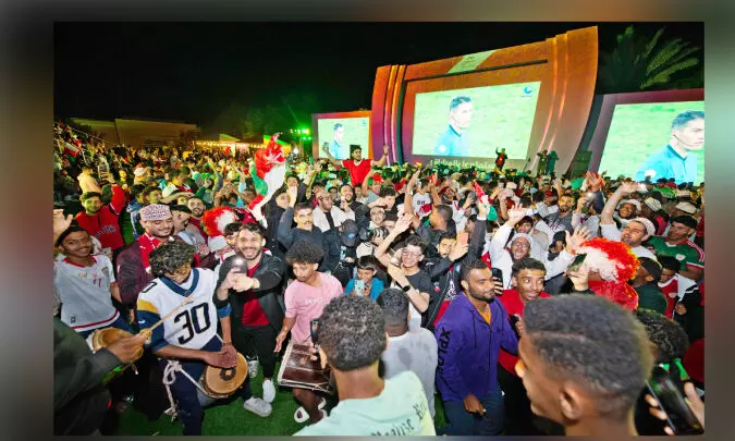 ഫാൻ ഫെസ്റ്റിവൽ നഗരിയിലേക്ക് ഒഴുകിയത്​ നൂറുകണക്കിനാളുകൾ