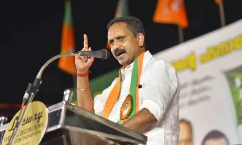 ക്രിമിനൽ ബന്ധമുള്ള മുഴുവൻ പൊലീസുകാരെയും പിരിച്ചുവിടണം -കെ. സുരേന്ദ്രൻ ക്രിമിനൽ ബന്ധമുള്ള മുഴുവൻ പൊലീസുകാരെയും പിരിച്ചുവിടണം -കെ. സുരേന്ദ്രൻ