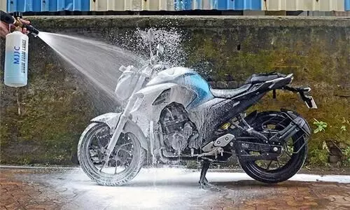 How to Wash a Motorcycle