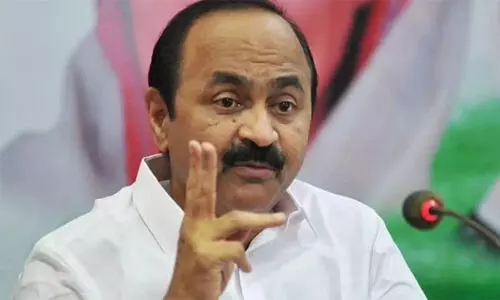 ആഭ്യന്തര വകുപ്പ് മറ്റാരെയെങ്കിലും ഏല്‍പ്പിക്കാന്‍ മുഖ്യമന്ത്രി തയാറാകണമെന്ന് വി.ഡി സതീശൻ