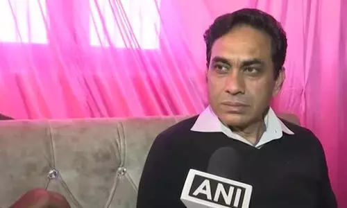 ഒടുവിൽ നടപടി; ദേശീയ ഗുസ്തി ഫെഡറേഷൻ അഡീ. സെക്രട്ടറിക്ക് സസ്പെൻഷൻ