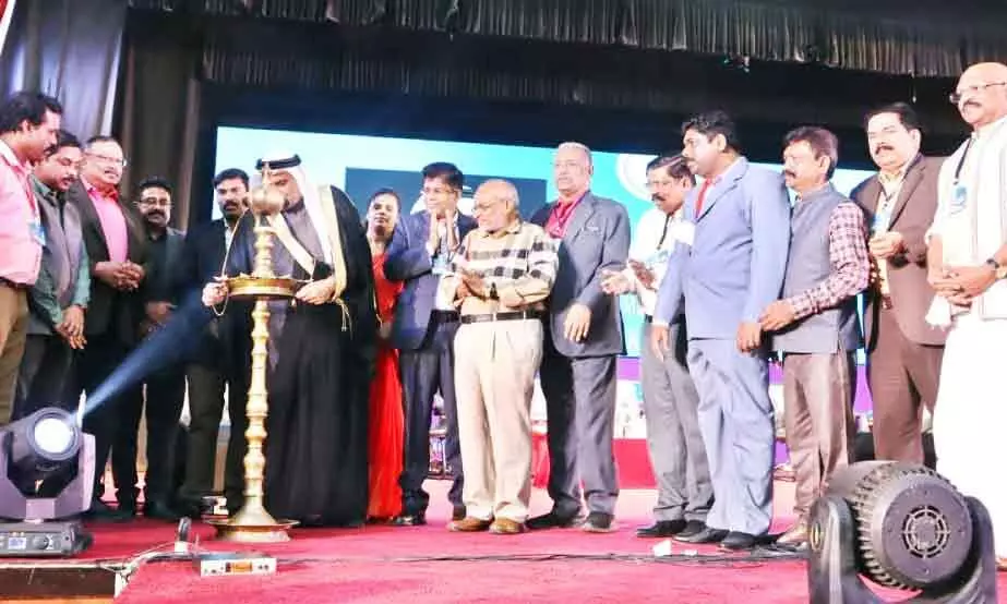 കുടുംബ സൗഹൃദവേദി 25ാം വാർഷികം ആഘോഷിച്ചു കുടുംബ സൗഹൃദവേദി 25ാം വാർഷികം ആഘോഷിച്ചു