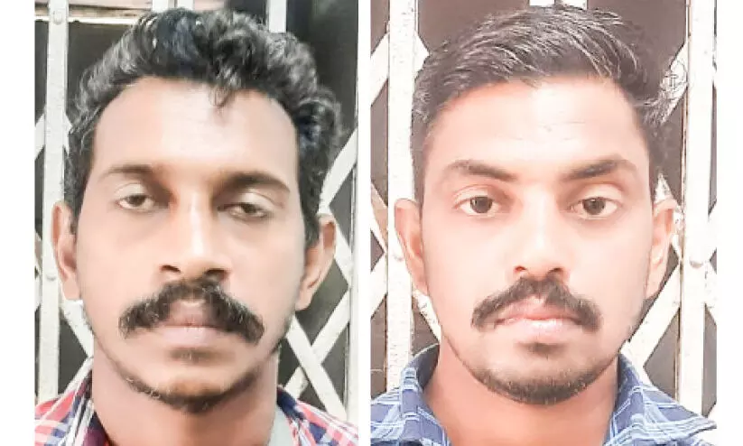 ഓ​ട്ടോ ഡ്രൈ​വ​റെ കൊ​ല​പ്പെ​ടു​ത്താ​ൻ ശ്ര​മം: ര​ണ്ടു​പേ​ർ അ​റ​സ്റ്റി​ൽ