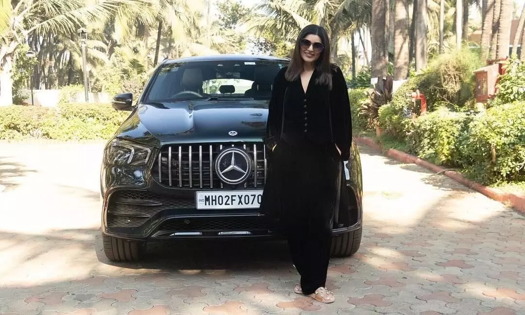 ‘ബ്യൂട്ടി ആൻഡ് ദ ബീസ്റ്റ്’; ബെൻസിന്റെ എ.എം.ജി കരുത്തനെ സ്വന്തമാക്കി മുൻ വിശ്വസുന്ദരി ‘ബ്യൂട്ടി ആൻഡ് ദ ബീസ്റ്റ്’; ബെൻസിന്റെ എ.എം.ജി കരുത്തനെ സ്വന്തമാക്കി മുൻ വിശ്വസുന്ദരി