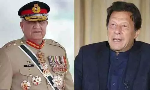 Qamar Javed Bajwa, Imran Khan