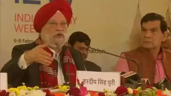 എണ്ണക്കമ്പനികളു​ടെ നഷ്ടം നികത്തിയാൽ പെട്രോളിയം വില കുറക്കും -മന്ത്രി