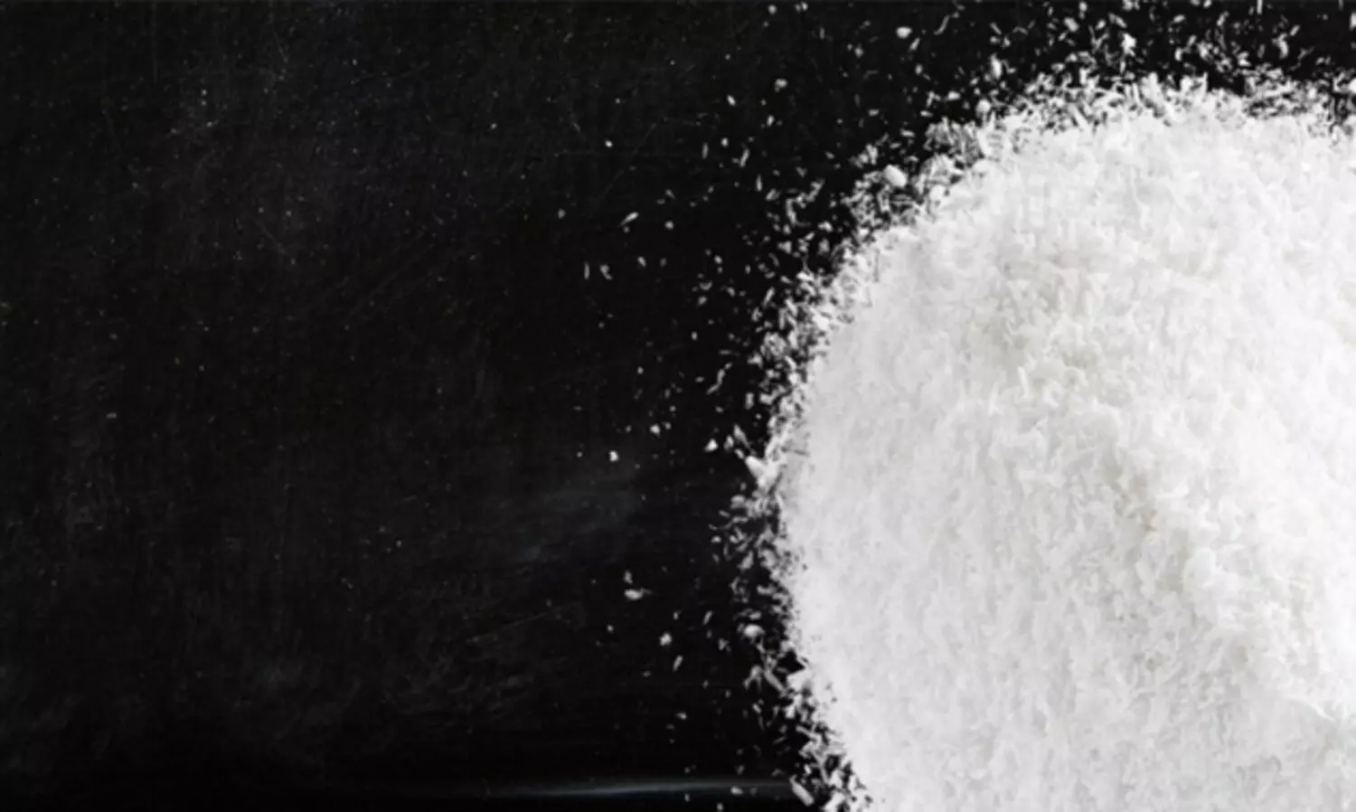 ടൈ​റ്റാ​നി​യം ഡൈ​ഓ​ക്സൈ​ഡ് അ​ട​ങ്ങി​യ ഭ​​ക്ഷ്യോ​ൽ​പ​ന്ന​ങ്ങ​ൾ; 1000 റി​യാ​ൽ പി​ഴ ചു​മ​ത്തും