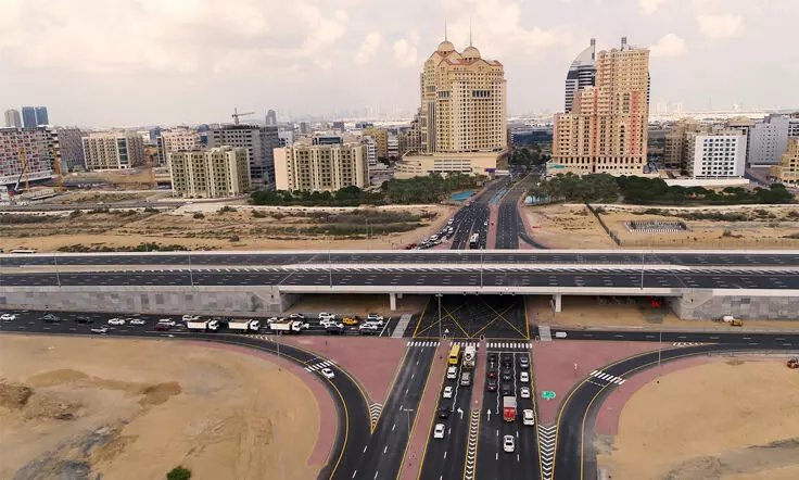 സിലിക്കൺ ഒയാസിസിൽ പുതിയ റോഡും പാലവും തുറന്നു സിലിക്കൺ ഒയാസിസിൽ പുതിയ റോഡും പാലവും തുറന്നു