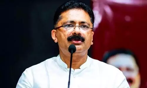 ‘ഉദ്യോഗസ്ഥരിൽ ആർ.എസ്.എസ്, കോൺഗ്രസ് അനുകൂലികൾ കുറച്ചുണ്ടല്ലോ‘; ജപ്തിയിൽ പ്രതികരിച്ച് കെ.ടി ജലീൽ