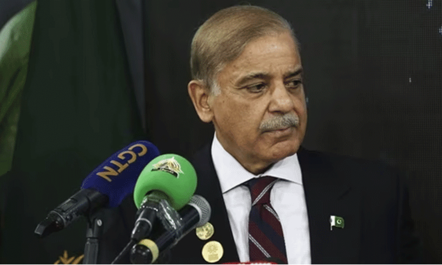 Pak PM Shehbaz apologises to nation for power outage