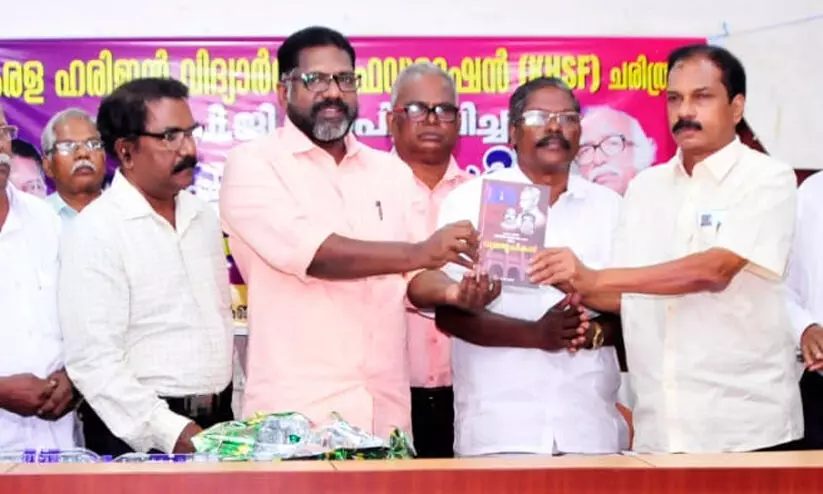 വിമോചന പോരാട്ടത്തിൽ ഓരോ ദലിതനും അംബേദ്ക്കറും അയ്യൻകാളിയും ആകണമെന്ന് ചിറ്റയം ഗോപകുമാർ