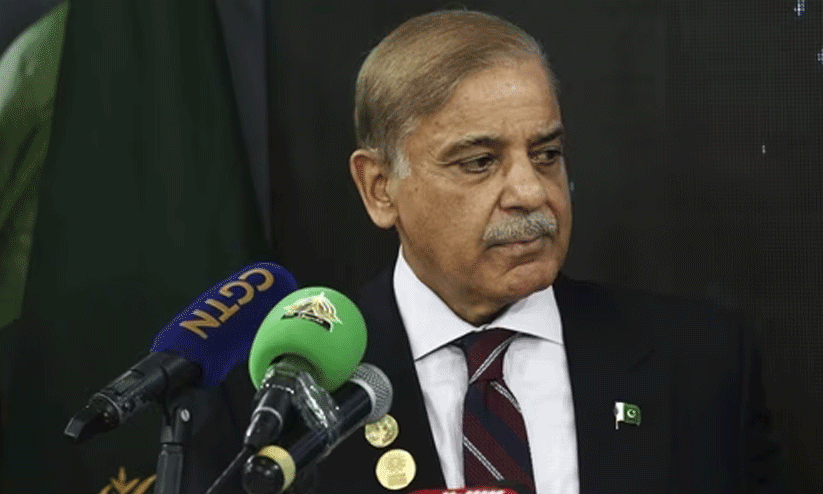 Pak PM Shehbaz apologises to nation for power outage
