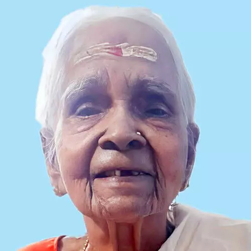 ല​ക്ഷ്മി​ക്കു​ട്ടി അ​മ്മ