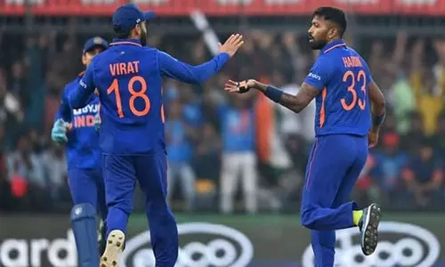 ഇന്ത്യക്ക് സമ്പൂർണ ജയം; ഏകദിന റാങ്കിങ്ങിൽ ഒന്നാമത്; ന്യൂസിലൻഡിനെ തകർത്തത് 90 റൺസിന്