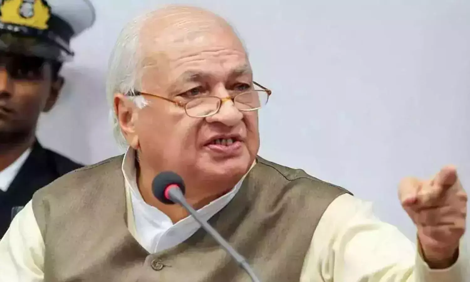 ചാൻസലർ ബിൽ രാഷ്ട്രപതിക്ക് അയക്കും; നിർവഹിക്കുന്നത് ഭരണഘടന ബാധ്യത -ഗവർണർ