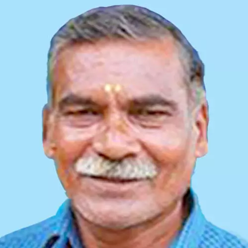 ച​ന്ദ്ര​ൻ