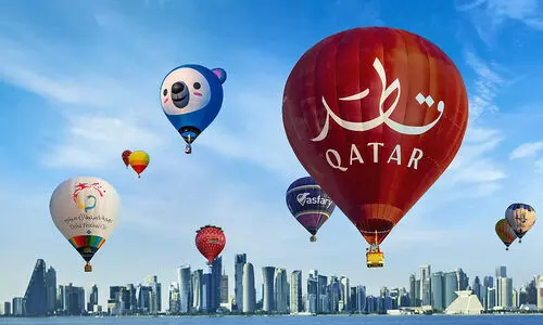 ത​ണു​പ്പി​നൊ​പ്പ​മെ​ത്തും ആ​ഘോ​ഷ​ങ്ങ​ൾ...