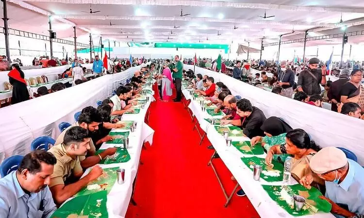 അതെ, ഊ​ട്ടു​പു​ര​കളിലും തീൻമേശയിലും കാളനാകാമെങ്കിൽ കാളയുമാകാം!