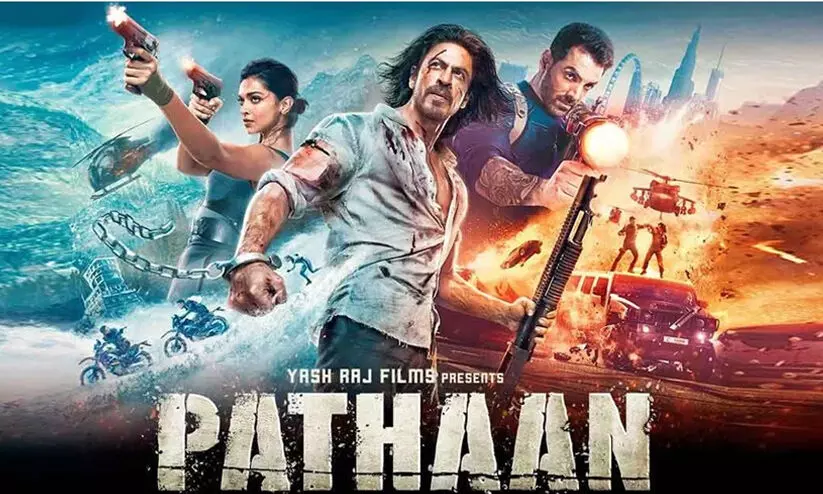 പത്താൻ @ 700 കോടി; ആമിർ ഖാന്റെയും പ്രഭാസിന്റെയും റെക്കോർഡ് തകർക്കാൻ ഷാരൂഖ്