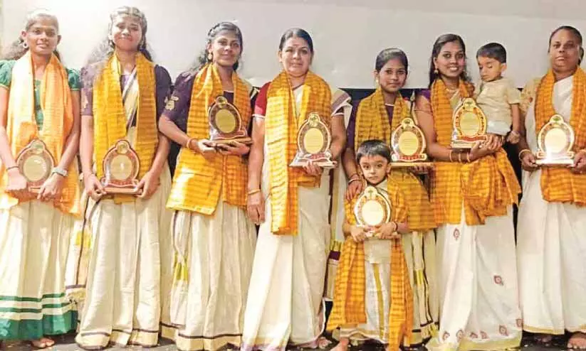 പെൺപാവക്കൂത്തിന് ആദ്യമായി കേരളത്തിന് പുറത്ത് വേദി പെൺപാവക്കൂത്തിന് ആദ്യമായി കേരളത്തിന് പുറത്ത് വേദി