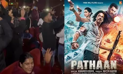 പത്താൻ ഫസ്റ്റ് ഷോയുടെ ആവേശം പങ്കുവച്ച് നടി; ചിത്രം കണ്ടത് ഡൽഹിയിൽ