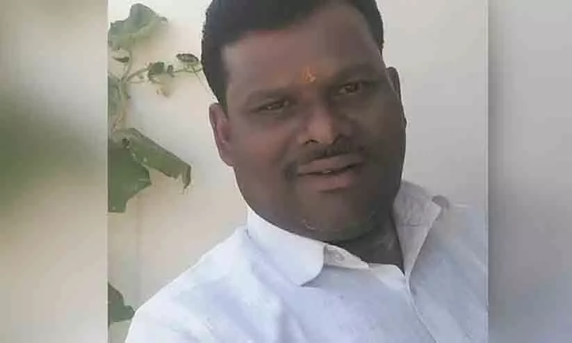 മുൻ ബി.ജെ.പി നേതാവും ഭാര്യയും മക്കളെ കൊന്ന ശേഷം ജീവനൊടുക്കി