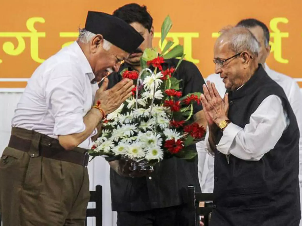 പ്രണബ് മുഖർജി നാഗ്പൂരിലെ ആർ.എസ്.എസ് ആസ്ഥാനത്ത്. 2018 ജൂണിലായിരുന്നു സന്ദർശനം. 