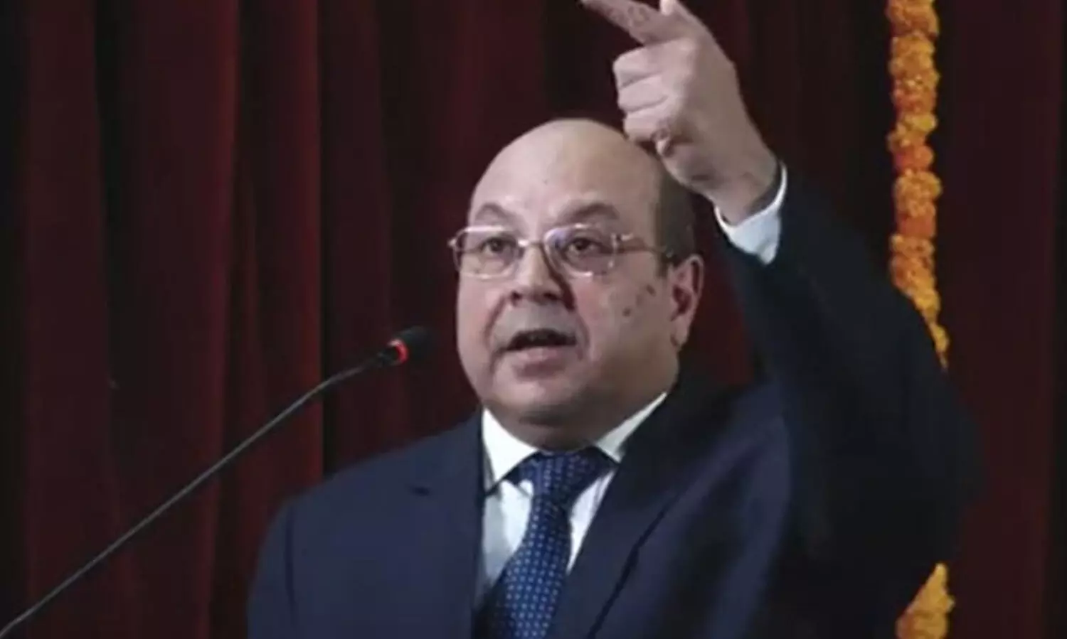 ഭരണഘടനയുടെ അടിസ്ഥാനതത്ത്വങ്ങൾ ഇന്നും നിലനിൽക്കുന്നതിന് ദൈവത്തിന് നന്ദി -റോഷിങ്ടൻ നരിമാൻ