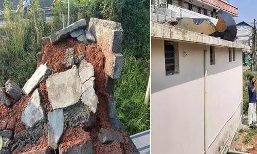 കൊട്ടാരക്കര നഗരസഭ ശൗചാലയം തകർന്നു