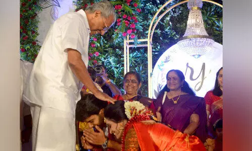 ചെന്നിത്തലയുടെ മകൻ രമിതും ജുനിറ്റാ മറിയവും വിവാഹിതരായി