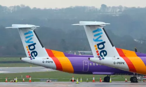 വി​മാ​ന​ക്ക​മ്പ​നി പാ​പ്പ​രാ​യി; യാ​ത്ര​ക്കാ​ർ പെ​രു​വ​ഴി​യി​ൽ