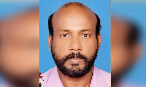 ജോലിക്കിടയിൽ വിശ്രമിക്കവെ  നെഞ്ചുവേദന അനുഭവപ്പെട്ട ഗുഡ്സ് ഓട്ടോ ഡ്രൈവർ മരണപ്പെട്ടു