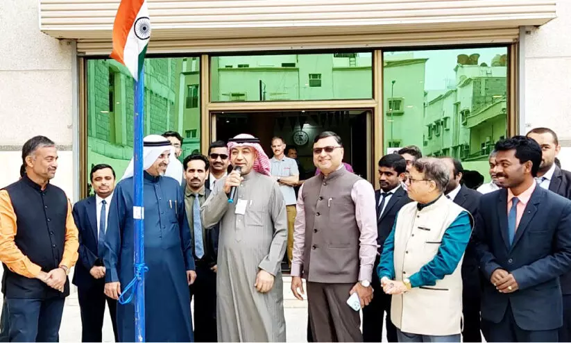 അൽമുന സ്കൂൾ റിപ്പബ്ലിക്ദിനം ആഘോഷിച്ചു അൽമുന സ്കൂൾ റിപ്പബ്ലിക്ദിനം ആഘോഷിച്ചു