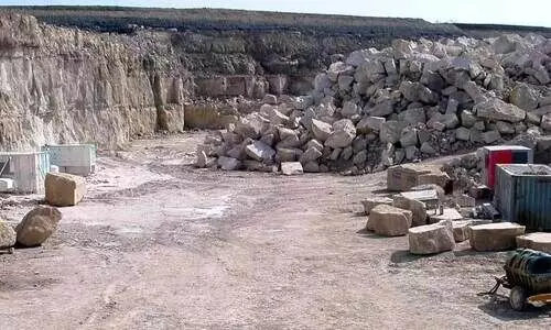 ക്രഷറുകളും ക്വാറികളും നാളെ മുതൽ അടച്ചിടും