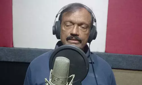 പിന്നണി ഗായകനായി നടൻ ഭീമന്‍ രഘു