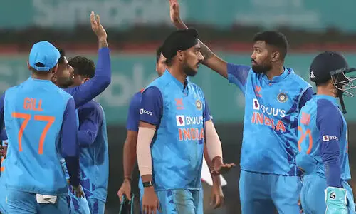 ആവേശം അവസാന ഓവർ വരെ; വിജയം പിടിച്ചെടുത്ത് ഇന്ത്യ