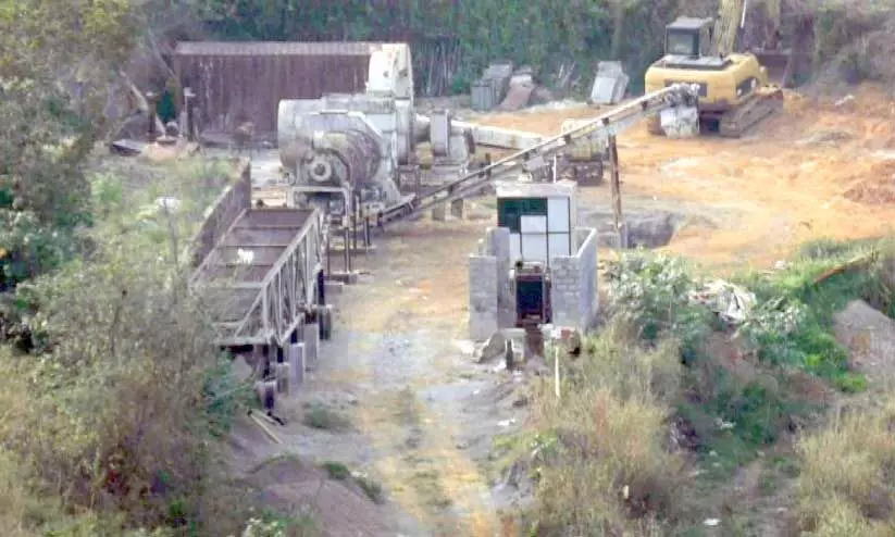 തൊണ്ടര്നാട്ടില് വീണ്ടും ക്രഷര് പ്രവര്ത്തിപ്പിക്കാന് നീക്കം തൊണ്ടര്നാട്ടില് വീണ്ടും ക്രഷര് പ്രവര്ത്തിപ്പിക്കാന് നീക്കം