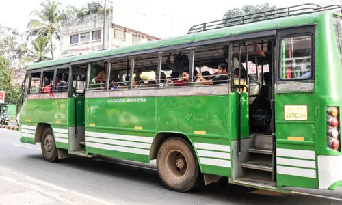 private bus private bus