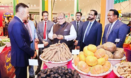 ലു​ലു ഹൈ​പ്പ​ർ​മാ​ർ​ക്ക​റ്റി​ൽ ‘ഇ​ന്ത്യ ഉ​ത്സ​വ്’