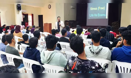 ടീ​ൻ​സ് മീ​റ്റ് സം​ഘ​ടി​പ്പി​ച്ചു