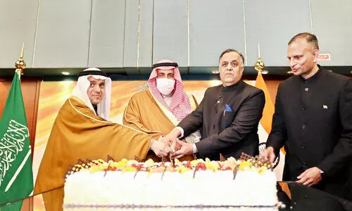 റി​പ്പ​ബ്ലി​ക്​ ദി​നാ​ഘോ​ഷം: ഇ​ന്ത്യ​ൻ എം​ബ​സി   വി​രു​ന്നൊ​രു​ക്കി