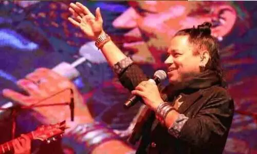 not singing Kannada Song Singer Kailash Kher faced heckling Bottle
