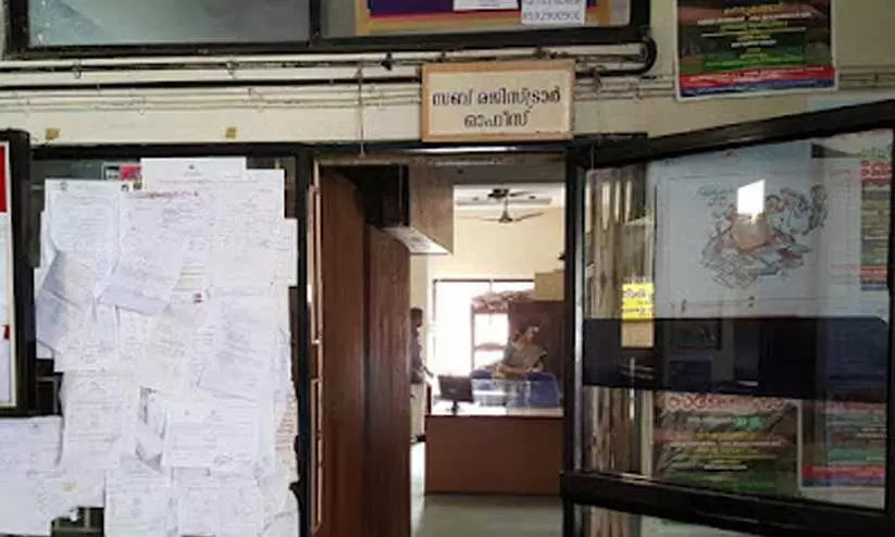 സേവനം നല്കാതെ മടക്കിവിടുന്നതായി പരാതി സേവനം നല്കാതെ മടക്കിവിടുന്നതായി പരാതി